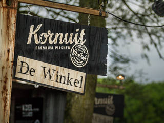 Kornuit | Brand Activation Down the Rabbit Hole 2014, Studio Linda Franse Studio Linda Franse Espaces commerciaux