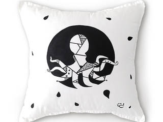 Animal instinct pillow series, Carbon Dreams by Gül Arı Carbon Dreams by Gül Arı Minimalist Yatak Odası