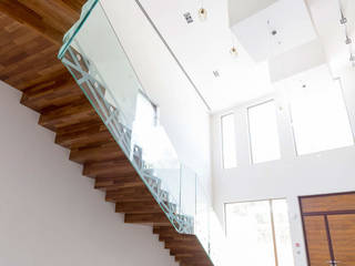 Hochexklusive Holztreppe im Orient, Siller Treppen/Stairs/Scale Siller Treppen/Stairs/Scale บันได ไม้ Wood effect