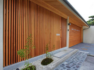 books and gardens, アーキシップス京都 アーキシップス京都 Casas de estilo moderno