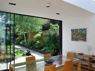 Suburban House Extension North London, Caseyfierro Architects Caseyfierro Architects Scandinavian style dining room