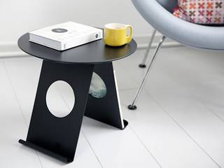 All in one: sidetable and magazine holder - Pi Marc Th. van der Voorn Minimalist living room Side tables & trays