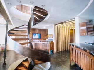 Casa SDLV, sanzpont [arquitectura] sanzpont [arquitectura] Modern corridor, hallway & stairs