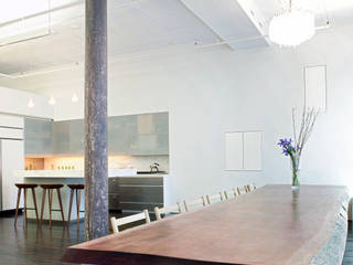 Greene Street Loft, Slade Architecture Slade Architecture Dining roomTables