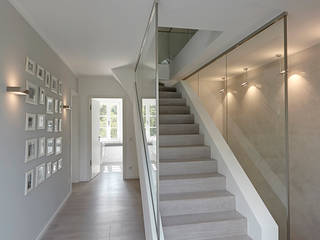 Gärtnerhaus, 28 Grad Architektur GmbH 28 Grad Architektur GmbH Treppe Treppen