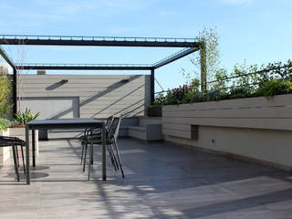 Terraza en Madrid con Pérgola, La Habitación Verde La Habitación Verde Moderner Balkon, Veranda & Terrasse