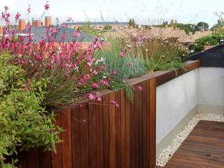 Terraza en El Encinar de la Moraleja, La Habitación Verde La Habitación Verde Balcon, Veranda & Terrasse modernes