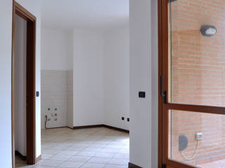 Home Staging "minimal" per un quadrilocale a Vedano al Lambro (MB), Valtorta srl Valtorta srl