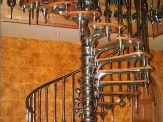 'Harry Potter' spiral staircase, Zigzag Design Studio (Sculptural Structures) Zigzag Design Studio (Sculptural Structures) Eclectic style corridor, hallway & stairs