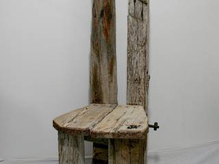 Driftwood Chairs, Julia's Driftwood Julia's Driftwood 실내 정원