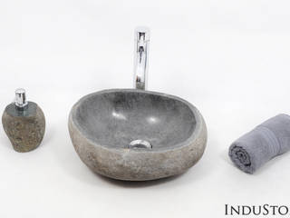 Umywalki z kamienia rzecznego RIVER STONE, Industone Industone Tropical style bathroom