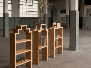 Warehouse cabinets, Studio Janina Loeve Studio Janina Loeve Salas / recibidores