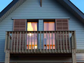 UNE MAISON BIOCLIMATIQUE DANS LE GOLFE DU MORBIHAN, Patrice Bideau a.typique Patrice Bideau a.typique Casas modernas