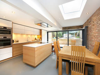 ​kitchen extension dulwich with flat roof and open brickwork homify モダンな キッチン