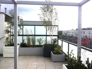 Taras pod niebem, GREENERIA GREENERIA Balcone, Veranda & Terrazza in stile minimalista