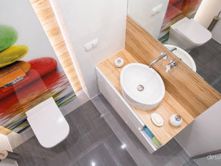 Mieszkanie zaprojektowane pod wynajem, Dessi Dessi Phòng tắm phong cách tối giản