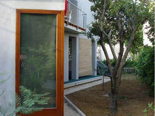 Apartmenthouse, Zadar Croatia 2003-05, Banozic Architecture | Scenography Banozic Architecture | Scenography モダンな 家