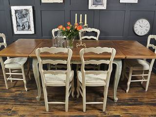 Shabby Chic French Oak Dining Table with 6 Chairs in Rococo, The Treasure Trove Shabby Chic & Vintage Furniture The Treasure Trove Shabby Chic & Vintage Furniture غرفة السفرة