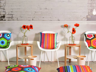 Starke Dessins und tolle Farben, APART APART Modern living room