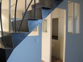 Exemple de realisations, LA FILATTE LA FILATTE Modern corridor, hallway & stairs