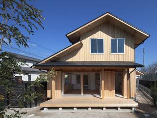 糸島の家, ろく設計室 ろく設計室 Eclectic style houses