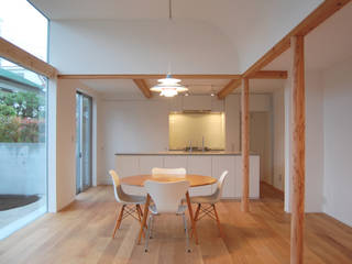HOUSE WITH BOOKS, FURUKAWA DESIGN OFFICE FURUKAWA DESIGN OFFICE Modern Living Room