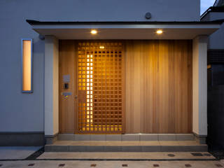 HOUSE WITH BOOKS, FURUKAWA DESIGN OFFICE FURUKAWA DESIGN OFFICE Maisons modernes