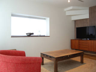 Renovation at Hagiyama, FURUKAWA DESIGN OFFICE FURUKAWA DESIGN OFFICE Modern Living Room