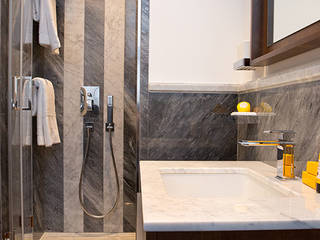NOCETTA , MOB ARCHITECTS MOB ARCHITECTS Classic style bathroom