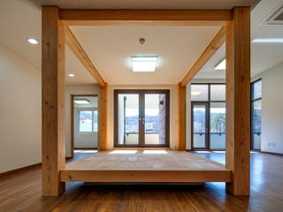 SONGCHU MAPLE HOUSE , IDEA5 ARCHITECTS IDEA5 ARCHITECTS モダンな 家