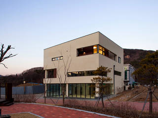 SONGCHU MAPLE HOUSE , IDEA5 ARCHITECTS IDEA5 ARCHITECTS Casas de estilo moderno