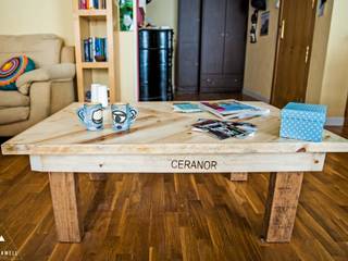 Mesa de salón, Ein Mamëll Ein Mamëll Rumah Gaya Rustic