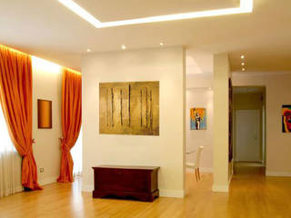 Abitazione Via Belloni, Roma, MCM Arch MCM Arch Classic style living room
