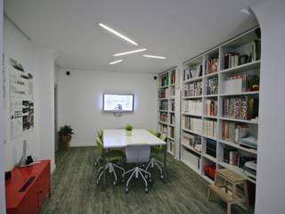 STUDIO DIDEA, Studio DiDeA architetti associati Studio DiDeA architetti associati مساحات تجارية