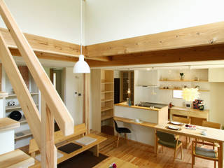 下岩成の家, 有限会社 コアハウス 有限会社 コアハウス Scandinavian style living room