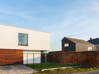 maison PJP, P8 architecten P8 architecten منازل