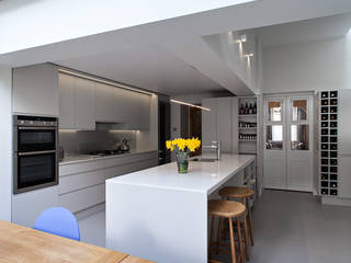 Highbury Town House APE Architecture & Design Ltd. Dapur Modern