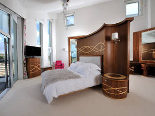 The Sea House, Porth, Cornwall homify Kamar Tidur Modern