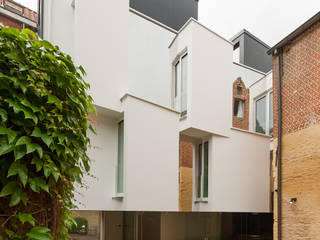 appartements DKJ, P8 architecten P8 architecten منازل