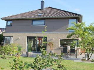 Neubau Einf.-Haus Reinfeld, Architekt Dipl.-Ing. Ohlow Architekt Dipl.-Ing. Ohlow Modern Houses