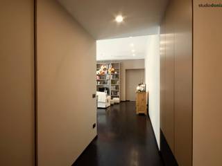 Casa Nadine, stile in low cost!, studiodonizelli studiodonizelli Koridor & Tangga Modern