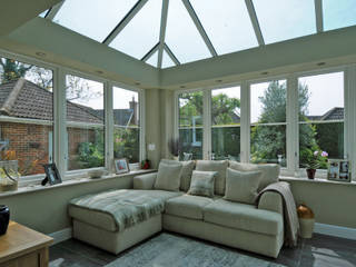 Traditional Garden Room Project: modern  by ROCOCO, Modern   