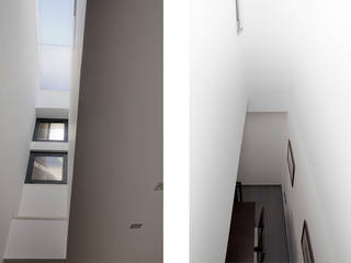 Vivienda unifamiliar en el barrio de Nervión en Sevilla, Dogares Dogares Modern walls & floors