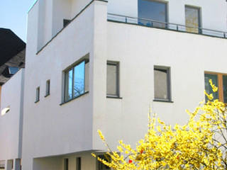 Neubau einer Privatklinik mit Laborräumen, Hundekehlestraße 32, 14199 Berlin-Wilmersdorf, AKP Architekten Kauschke + Partner AKP Architekten Kauschke + Partner Modern houses