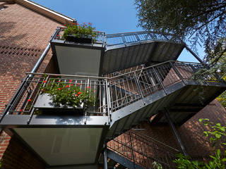 Treppenanlage, forbis Balkon- und Treppenbau GmH forbis Balkon- und Treppenbau GmH Houses