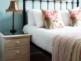 Painted bedroom furniture, Alpine Furniture Alpine Furniture Schlafzimmer im Landhausstil