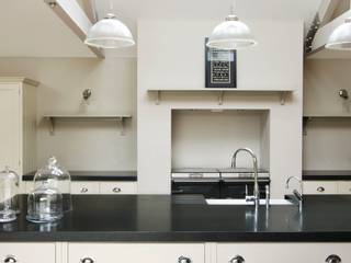 The Newcastle Shaker Kitchen by deVOL , deVOL Kitchens deVOL Kitchens Classic style kitchen