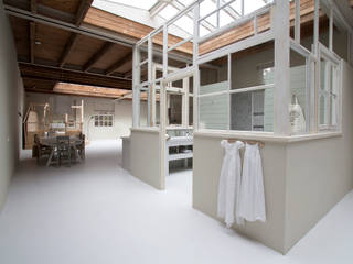 WONING EN ATELIER VOOR SUKHA AMSTERDAM, Architectenbureau Vroom Architectenbureau Vroom Casas de banho ecléticas