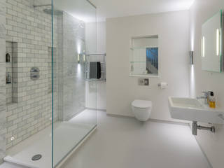 homify Salle de bain moderne