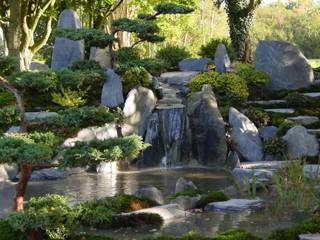 Wasser im Garten, Natur-Teiche, Schwimm-Teiche, Wasserfälle, Bachläufe, Tsukubai, japan-garten-kultur japan-garten-kultur Gewerbeflächen